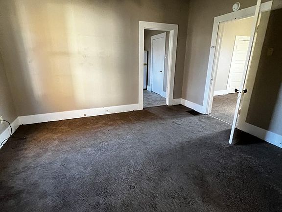 4th image of 226 Pate Ave