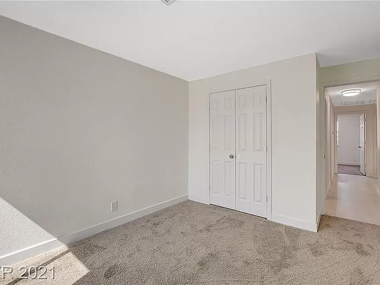 3554 El Camino Rd — Photo 16