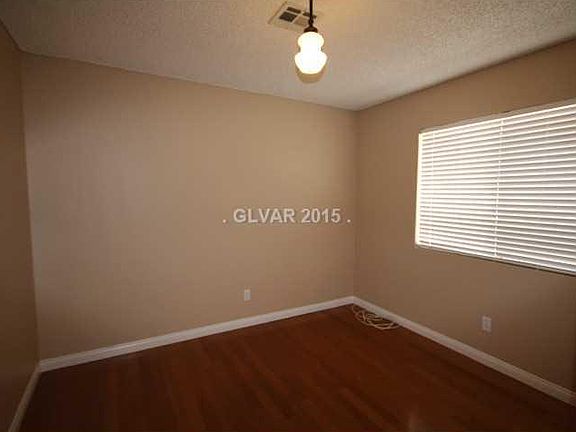 2nd image of 656 Whispering Palms Dr
