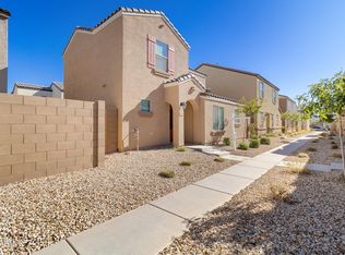 8049 W Albeniz Pl, Phoenix, AZ 85043