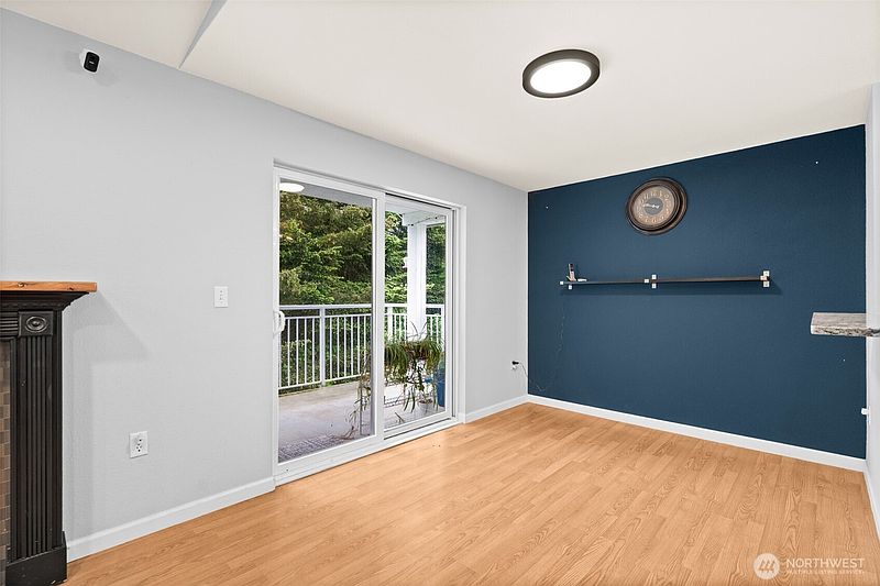 4th image of 11002 SE Petrovitsky Road #G304