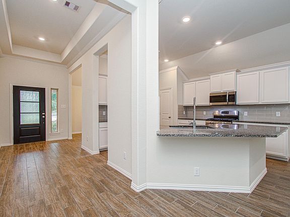 5th image of 2619 Ocean Pass Ln