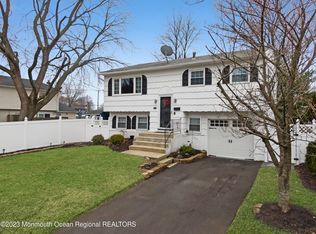 122 Division St, Keyport, NJ 07735