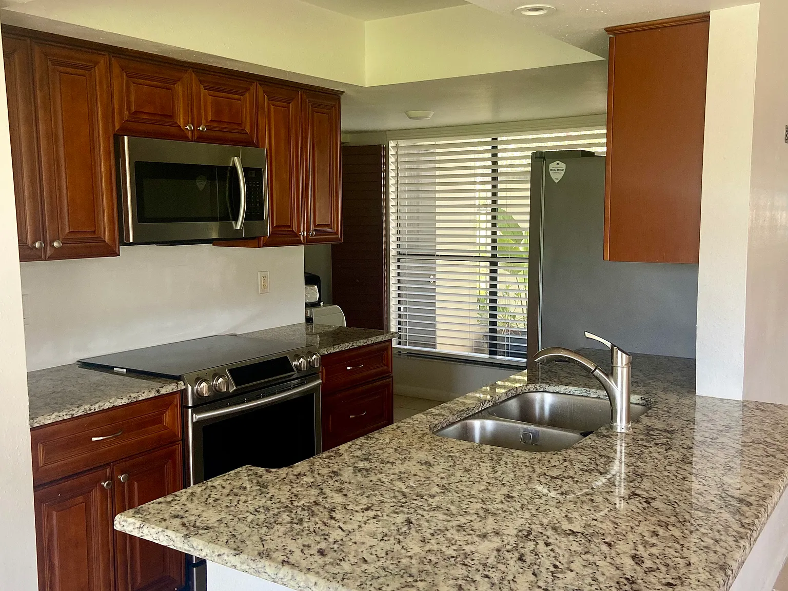 2 bed, 1124 sqft, $1,850 — Photo 3