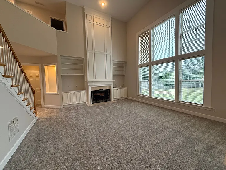 11 Treyburn Ct — Photo 4
