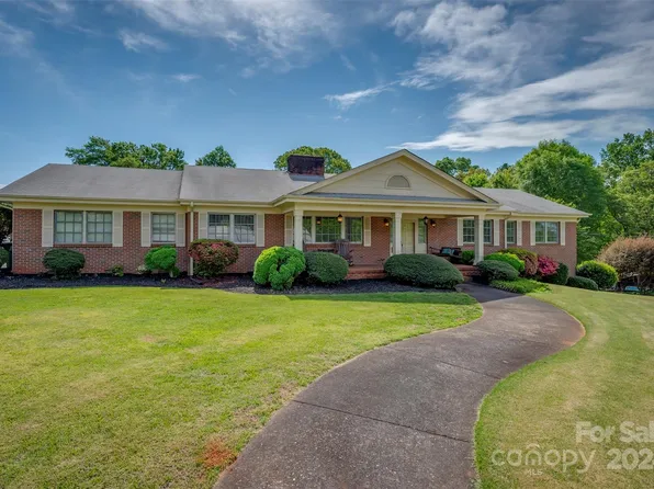 221 Huntley St, Spindale, NC 28160