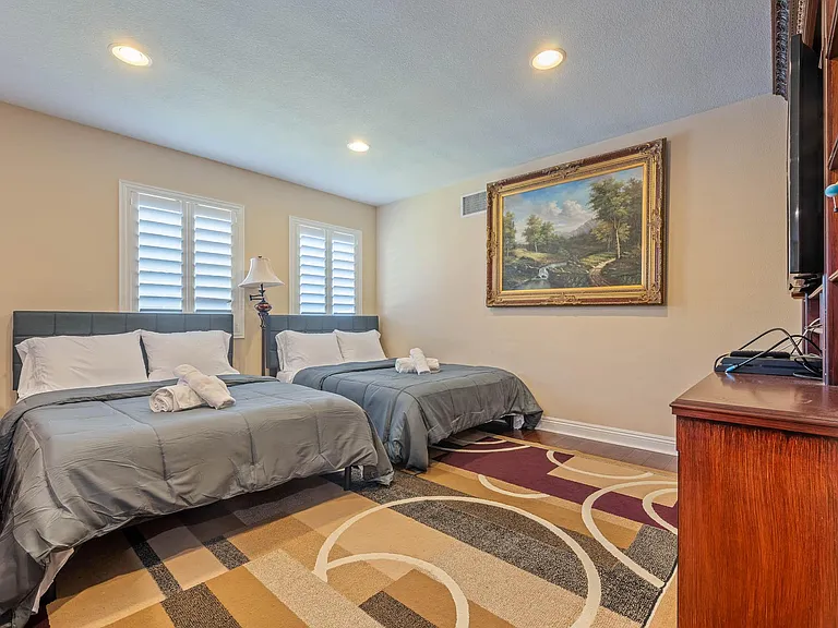 20552 Bergamo Way — Photo 34