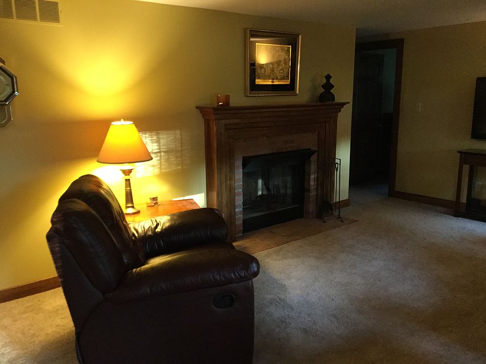 1st image of 1312 Woodworth Dr