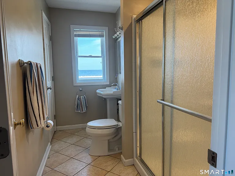 105 Milford Point Rd — Photo 24