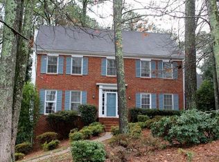 153 Lakeside Dr, Kennesaw, GA 30144