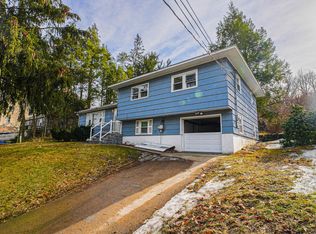 334 Lakewood Rd, Waterbury, CT 06704