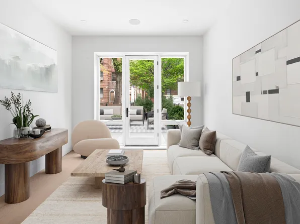 184 Hawthorne Street image 1 of 9