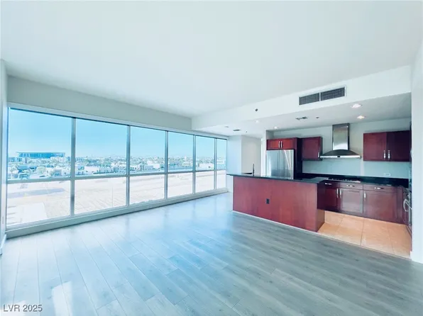 4575 Dean Martin Dr Unit 600, Las Vegas, NV 89103