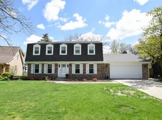 1815 Marion Ct, Wheaton, IL