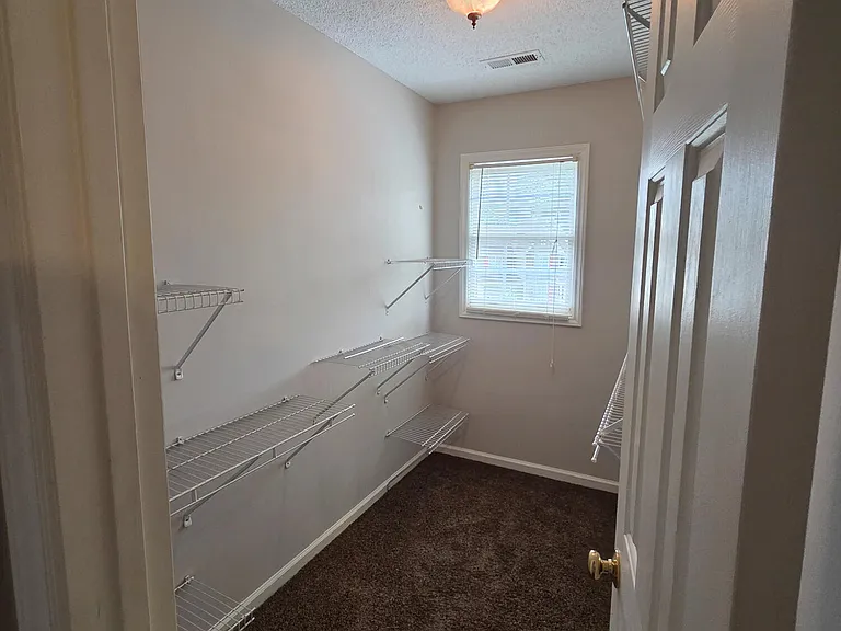 549 Mountain Lake Dr — Photo 20