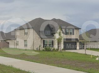 130 Monument Dr, Forney, TX 75126