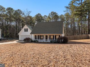 19 Rayner Dr, Newnan, GA 30265