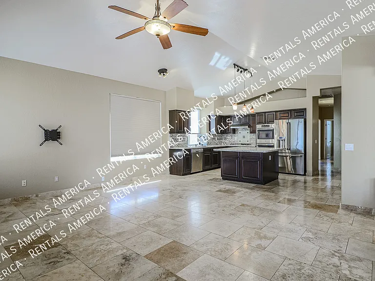 20669 N 41st Ln — Photo 5