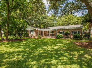 676 Port Cir, Charleston, SC 29412