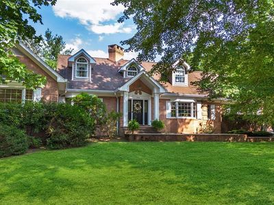 664 Laurel Ln, Wyckoff, NJ, 07481