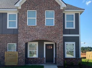 1948 Legacy Cir, Opelika, AL 36801