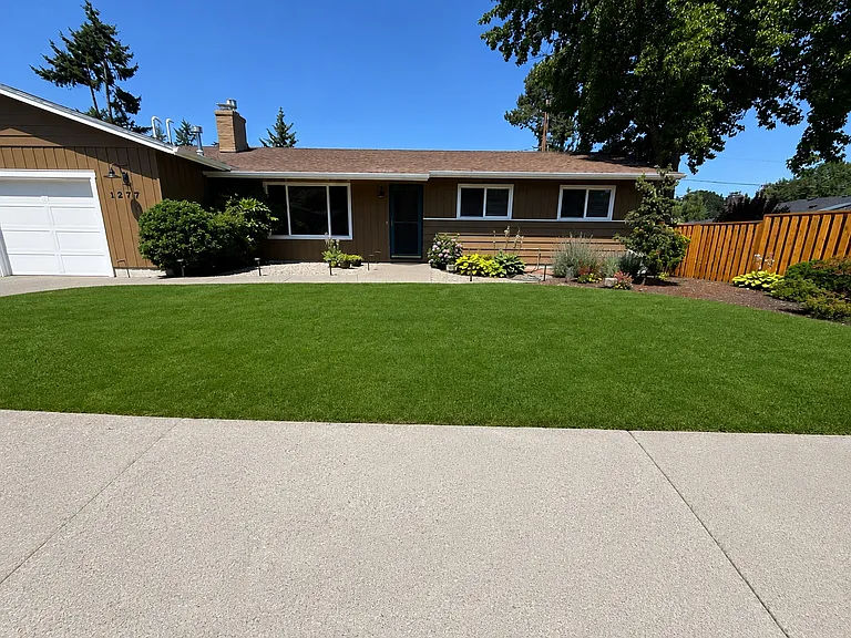 1277 Hallinan Cir — Photo 2