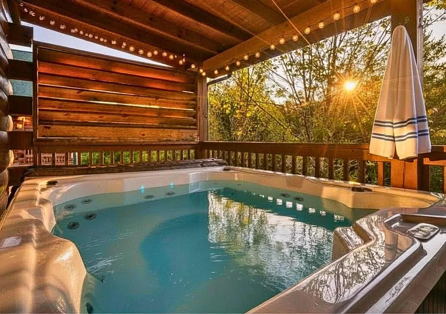 Hot Tub Resort Pool Game Room Pet Friendly — Photo 1