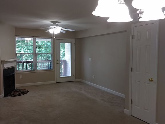 3rd image of 73 Shannon Pl APT 209