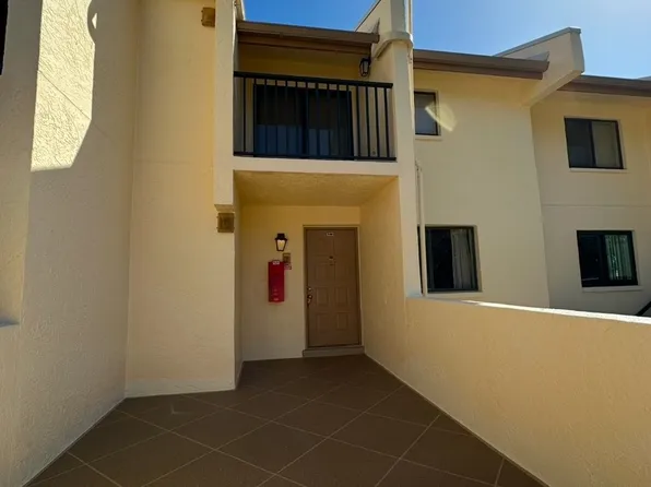 7550 Sunshine Skyway Ln S APT T44, Saint Petersburg, FL 33711