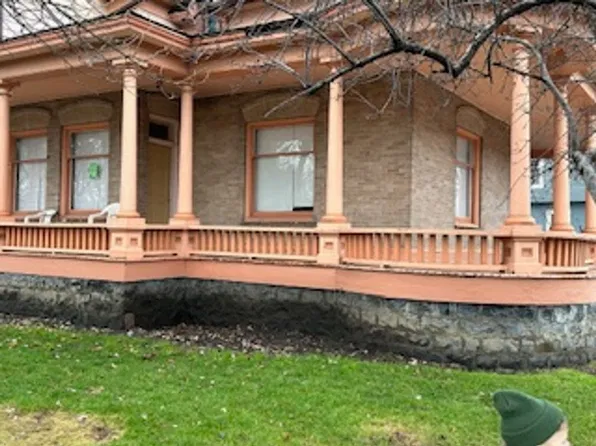 107 SE 5th St, Pendleton, OR 97801