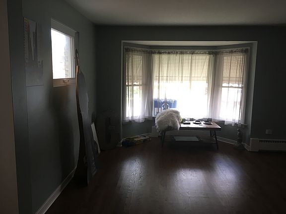 2nd image of 6436 N Nashville Ave #1
