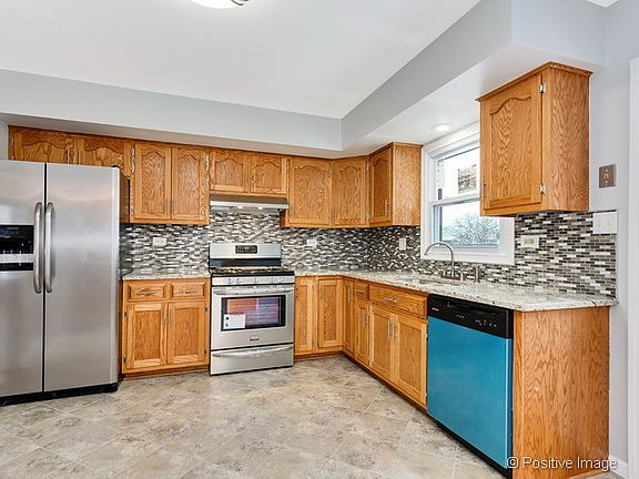 2nd image of 7409 Richmond Ave