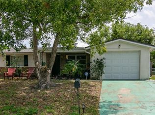 9706 Rainbow Ln, Port Richey, FL 34668