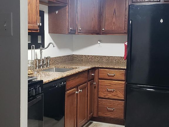 5th image of 263 Shawmont Ave APT C