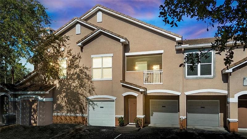 1st image of 10432 Villa View Cir
