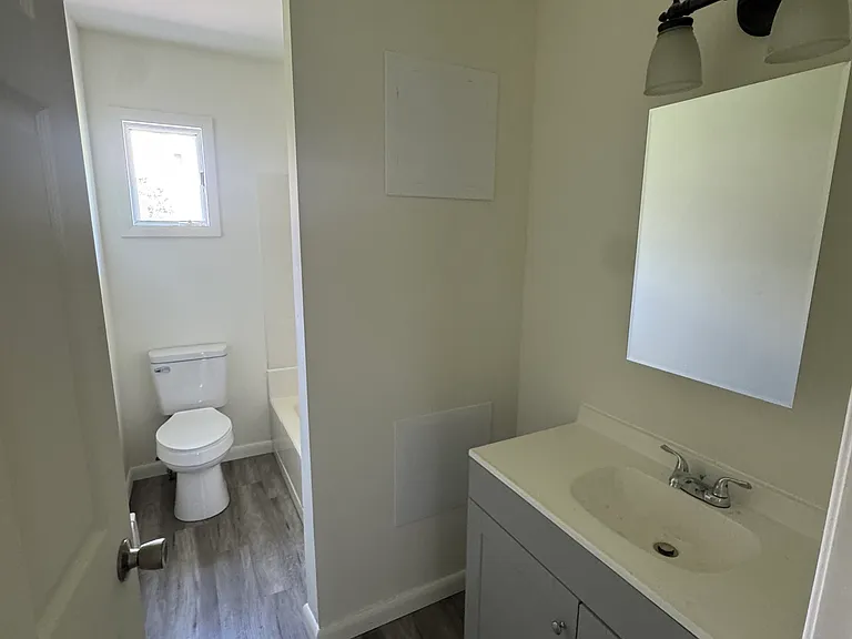 477 Bodnick St — Photo 2
