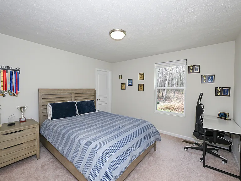 4816 Lake View Dr — Photo 39