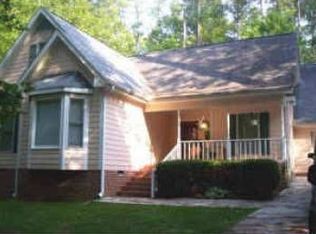 2621 New Oxford Dr, Apex, NC 27539