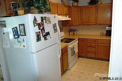 3rd image of 3816 Tam O Shanter Dr