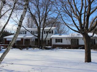 4411 S Ridgeway Rd, Ringwood, IL 60072