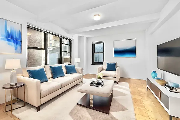 Rented by Manhattan Realty Group | media 1