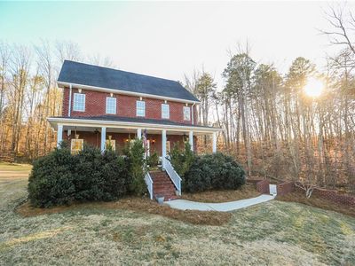 219 Downy Brook Ln, Pinnacle, NC, 27043