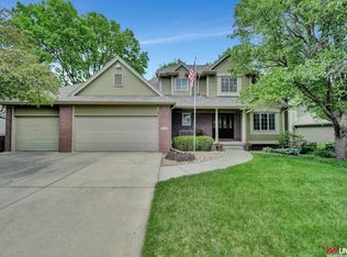 4630 Eagle Ridge Rd, Lincoln, NE 68516