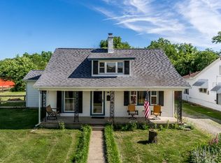 26 Locust St, Walton, KY 41094