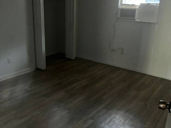 3rd image of 740 Ernona St #1