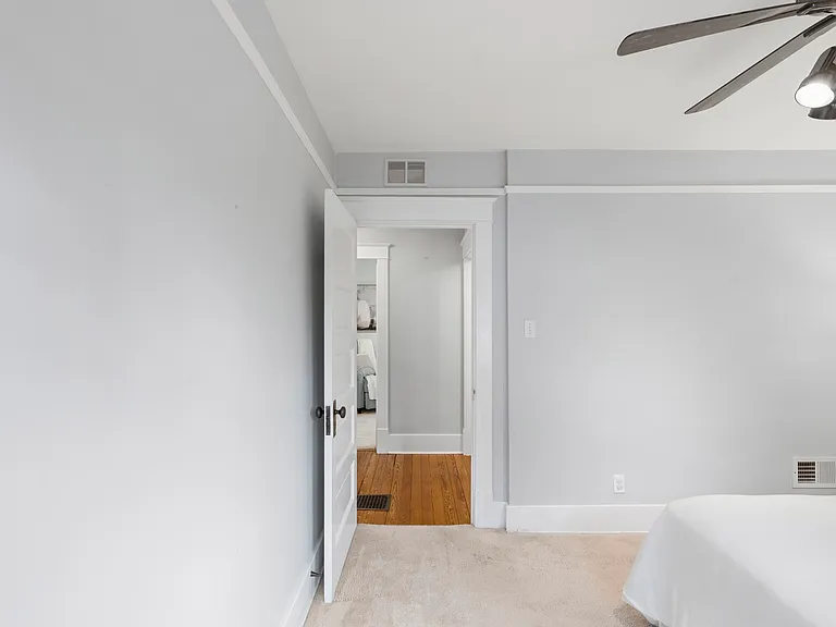 3669 Stettinius Ave — Photo 45