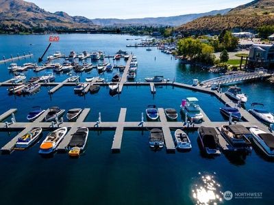 1350 W Woodin Avenue #E20, Chelan, WA, 98816