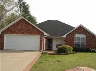 1810 Edgewater Trl, Whitehouse, TX 75791