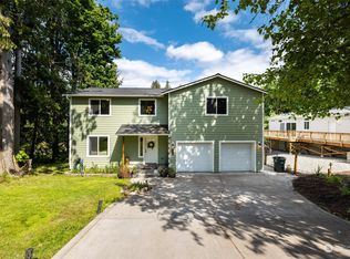 486 Fir Ln, Sedro Woolley, WA 98284