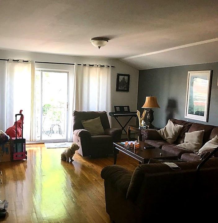 1st image of 21600 43rd Ave